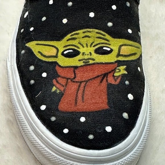 Custom One of A Kind Hand Painted Star Wars Mandalorian & Grogu Vans Unisex 5.5 - Picture 11 of 12